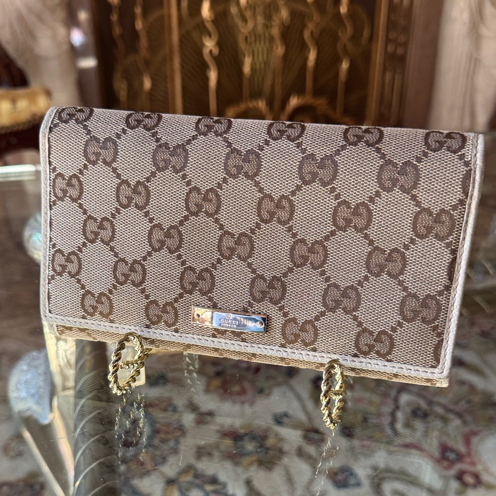 100% Authentic Gucci Beige Brown GG Supreme Wallet